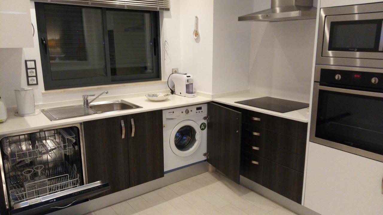 T2 De Luxo Em Albur-village A 10 Minutos Da A Pe