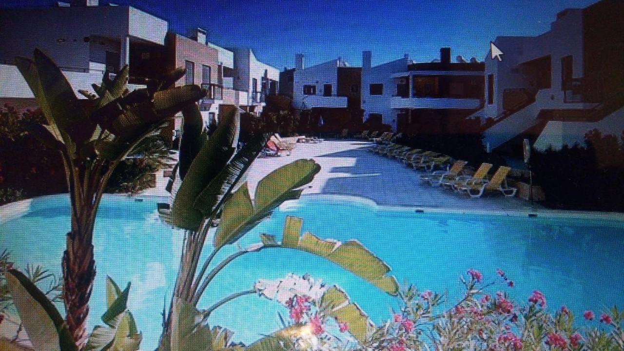 T2 De Luxo Em Albur-village A 10 Minutos Da A Pe Appartement *
