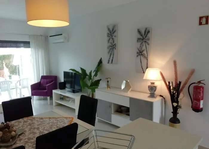 T2 De Luxo Em Albur-Village A 10 Minutos Da Praia A Pe