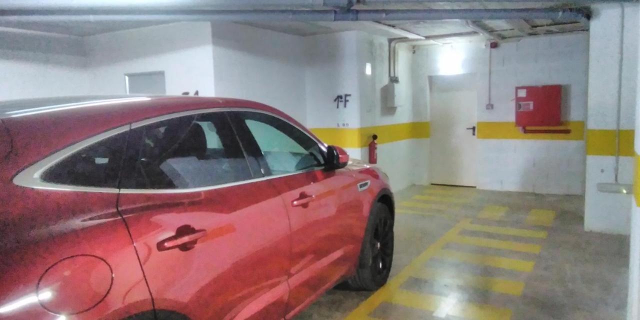 Apartment T2 De Luxo Em Albur-village A 10 Minutos Da A Pe