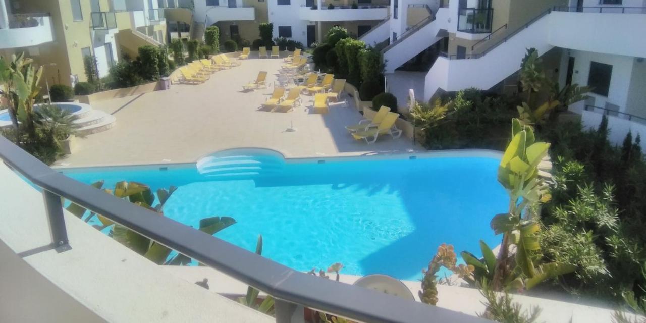 Apartment T2 De Luxo Em Albur-village A 10 Minutos Da A Pe Alvor