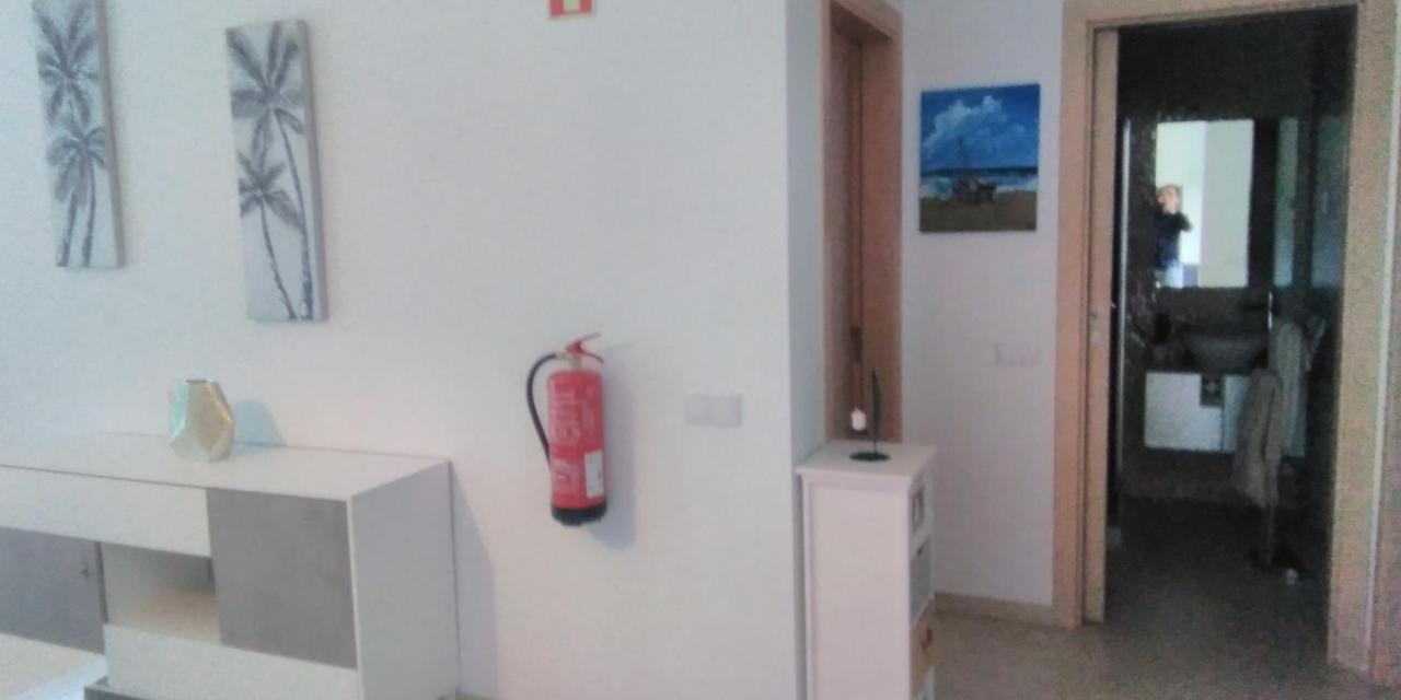 Apartment T2 De Luxo Em Albur-village A 10 Minutos Da A Pe
